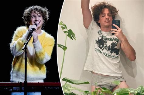 Charlie Puth celebrates 30th birthday with underwear selfie